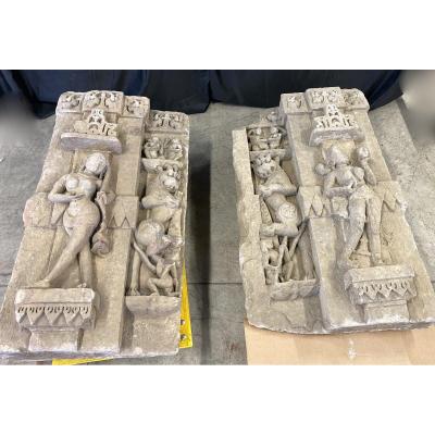 Deux Bas Reliefs En Pierre, Inde, XVII° Siècle