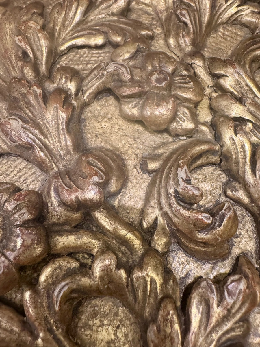 Antico scrigno de XVII sec VENEZIA in legno intagliato finemente a mano e dorato a foglia d oro-photo-4