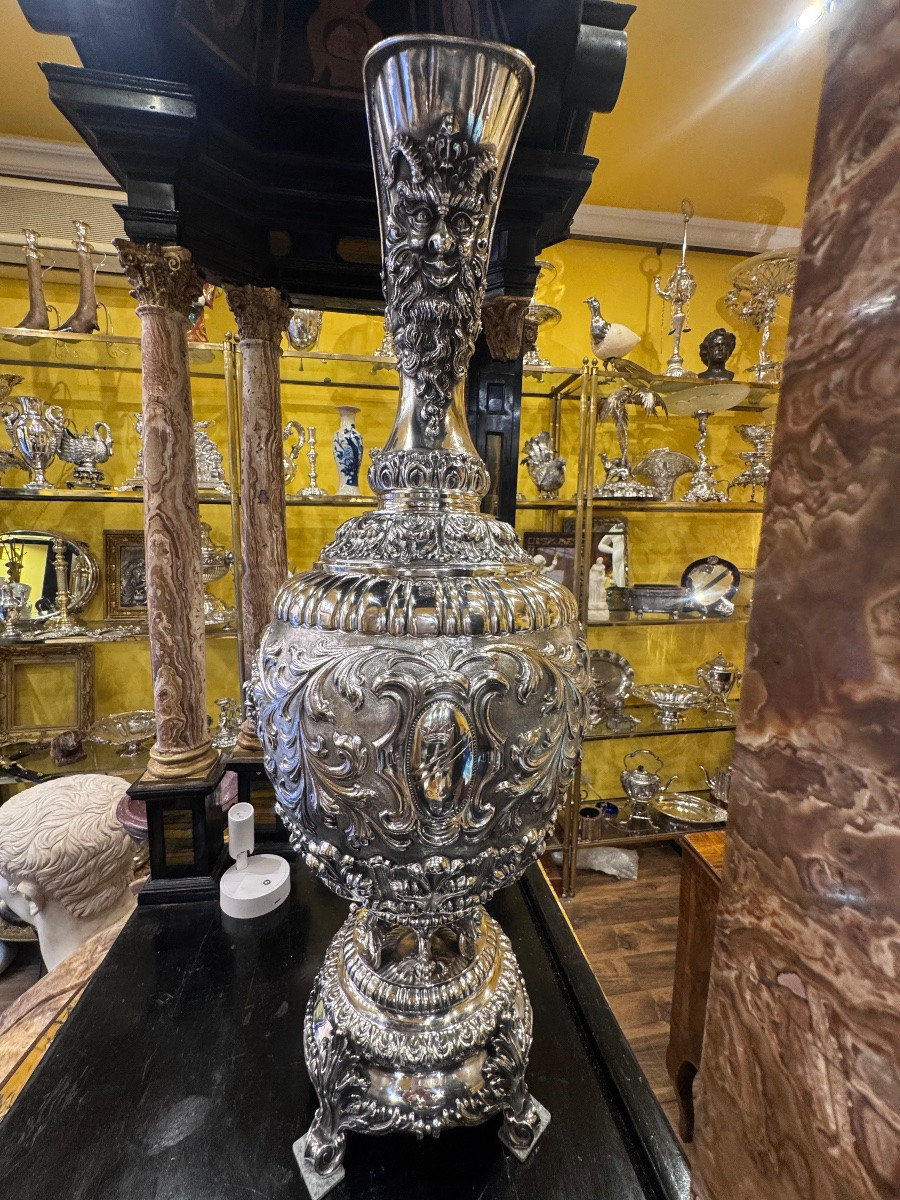 Impressionante grande caraffa in argento massiccio , titolo 800/000 , completamente e finemente-photo-3