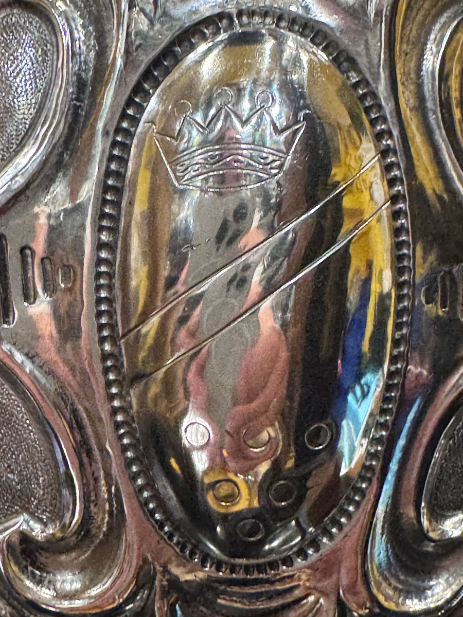 Impressionante grande caraffa in argento massiccio , titolo 800/000 , completamente e finemente-photo-1