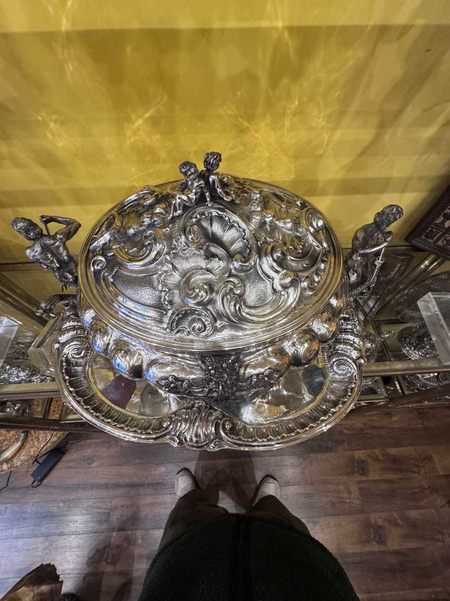 Grande enorme centrotavola a forma di Zuppiera scultorea a motivi di mare in tempesta , con Tri-photo-8