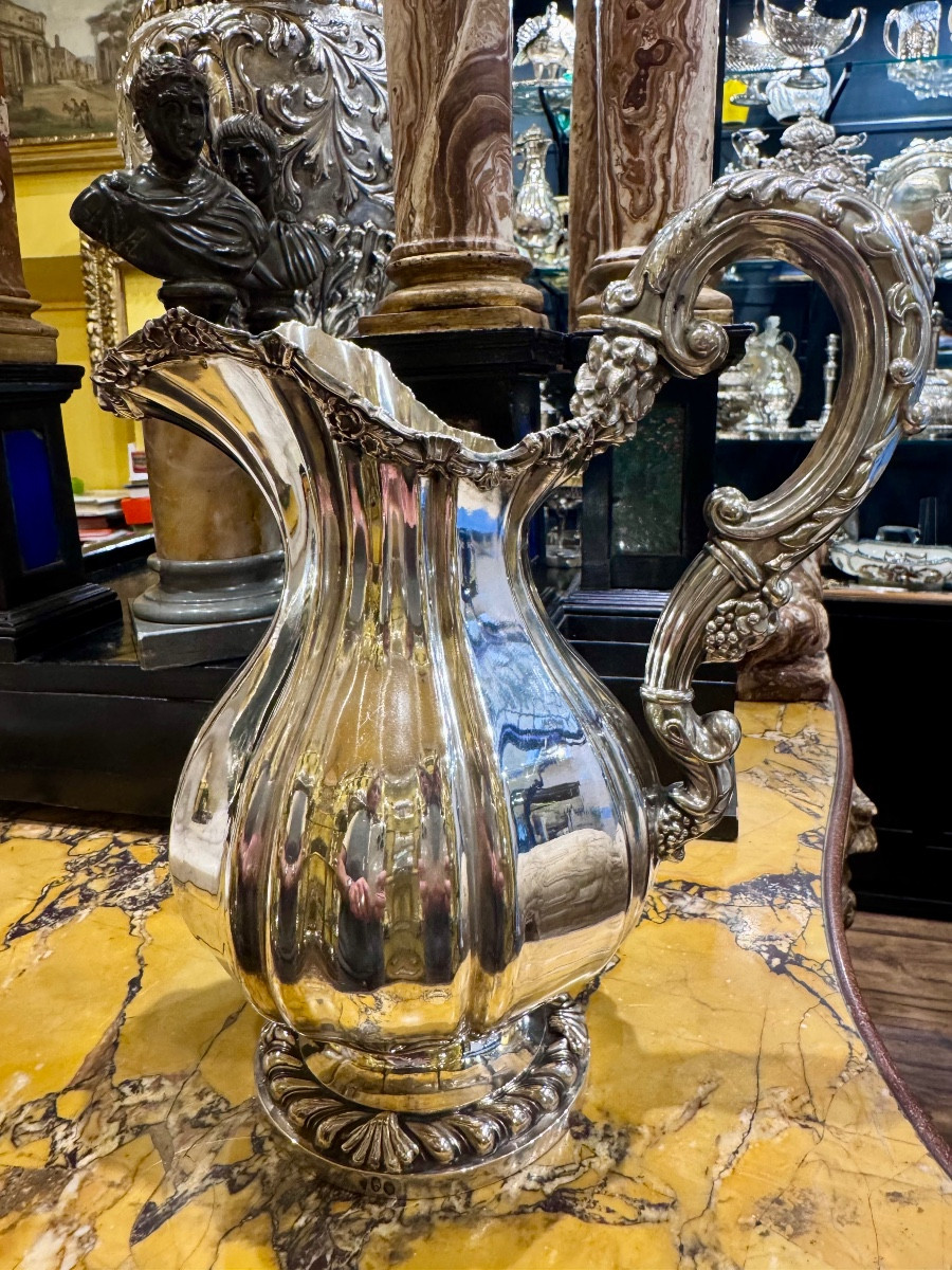 Antica Caraffa in argento massiccio , della Citta di Torino , con punzoni del Toro , Croce Maur