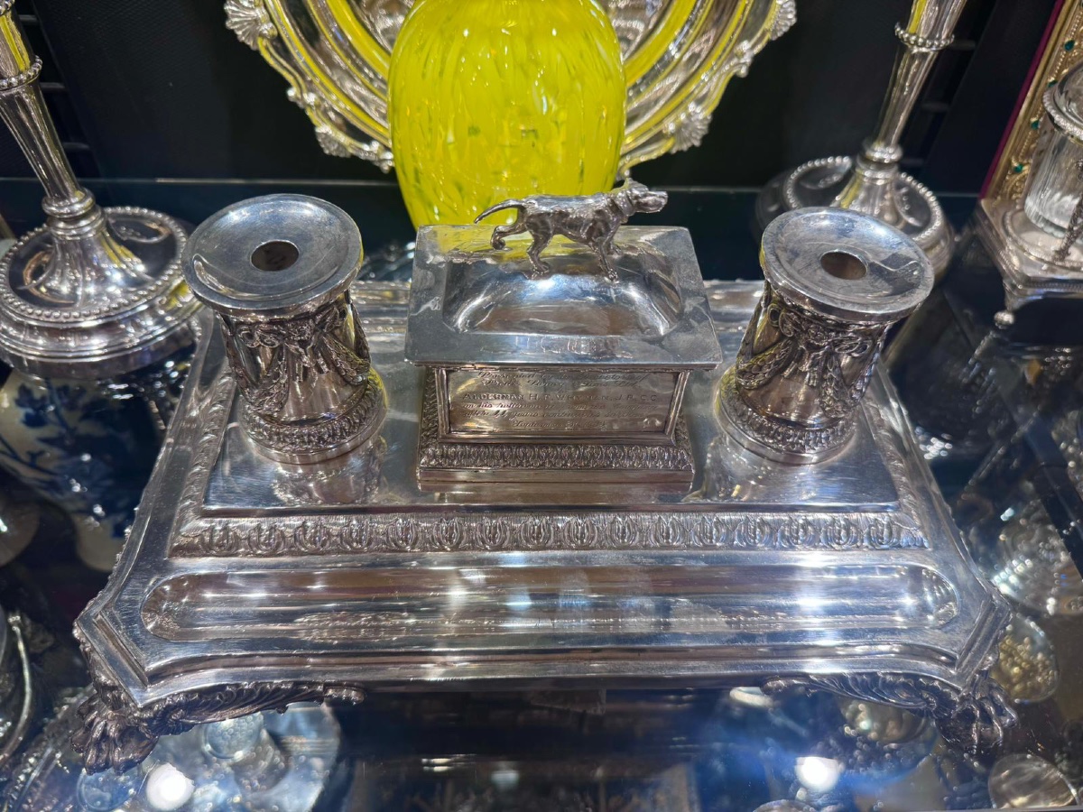 antico grande calamaio in argento sterling 925/000 Londra lettera T anno “1894 “ancora Regina V-photo-6