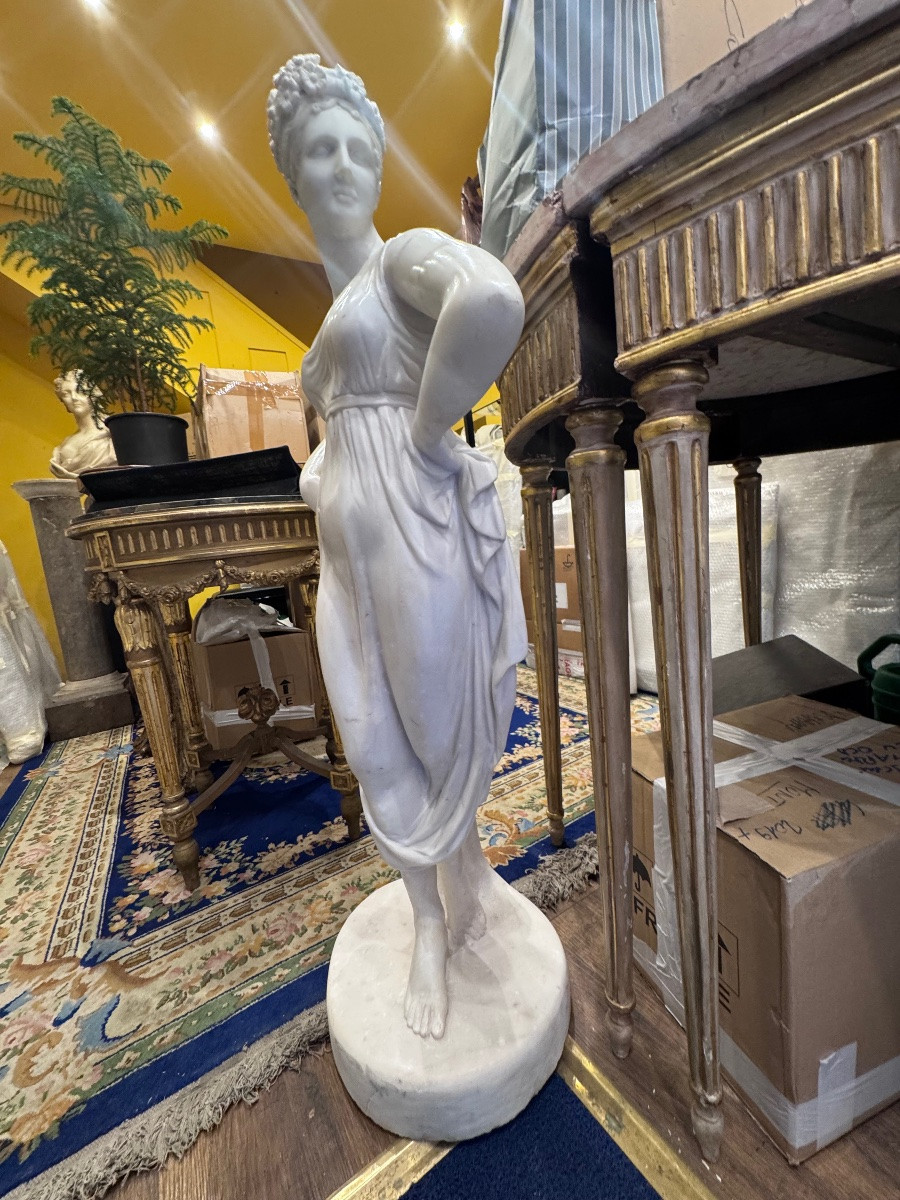 coppia di grandi sculture femminili raffiguranti 2 Vestali danzanti , da Canova , della seconda-photo-7