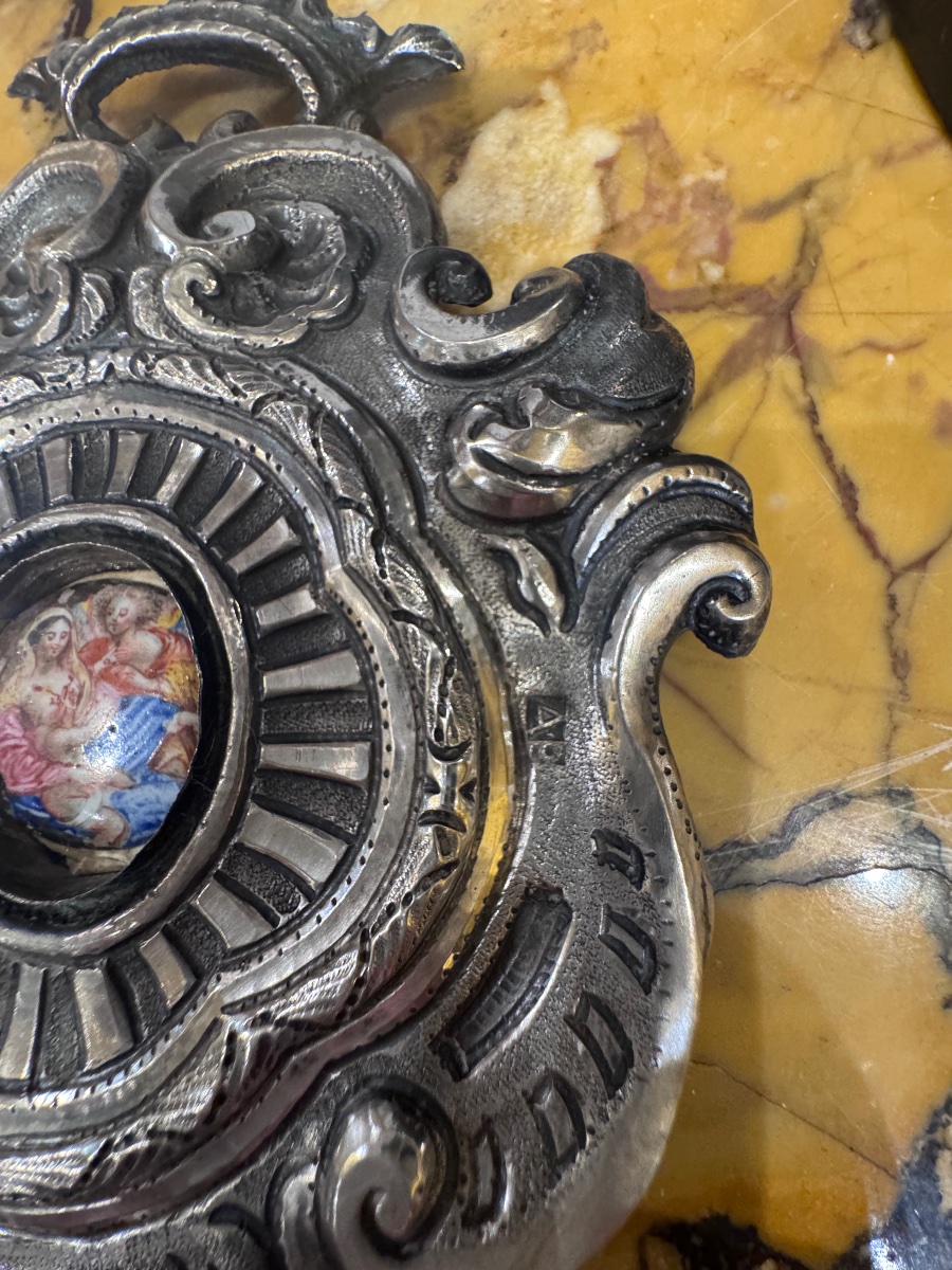 Antica cornicetta in argento finemente sbalzata e bulinata del sec XVIII datata Palermo 1737 co-photo-3
