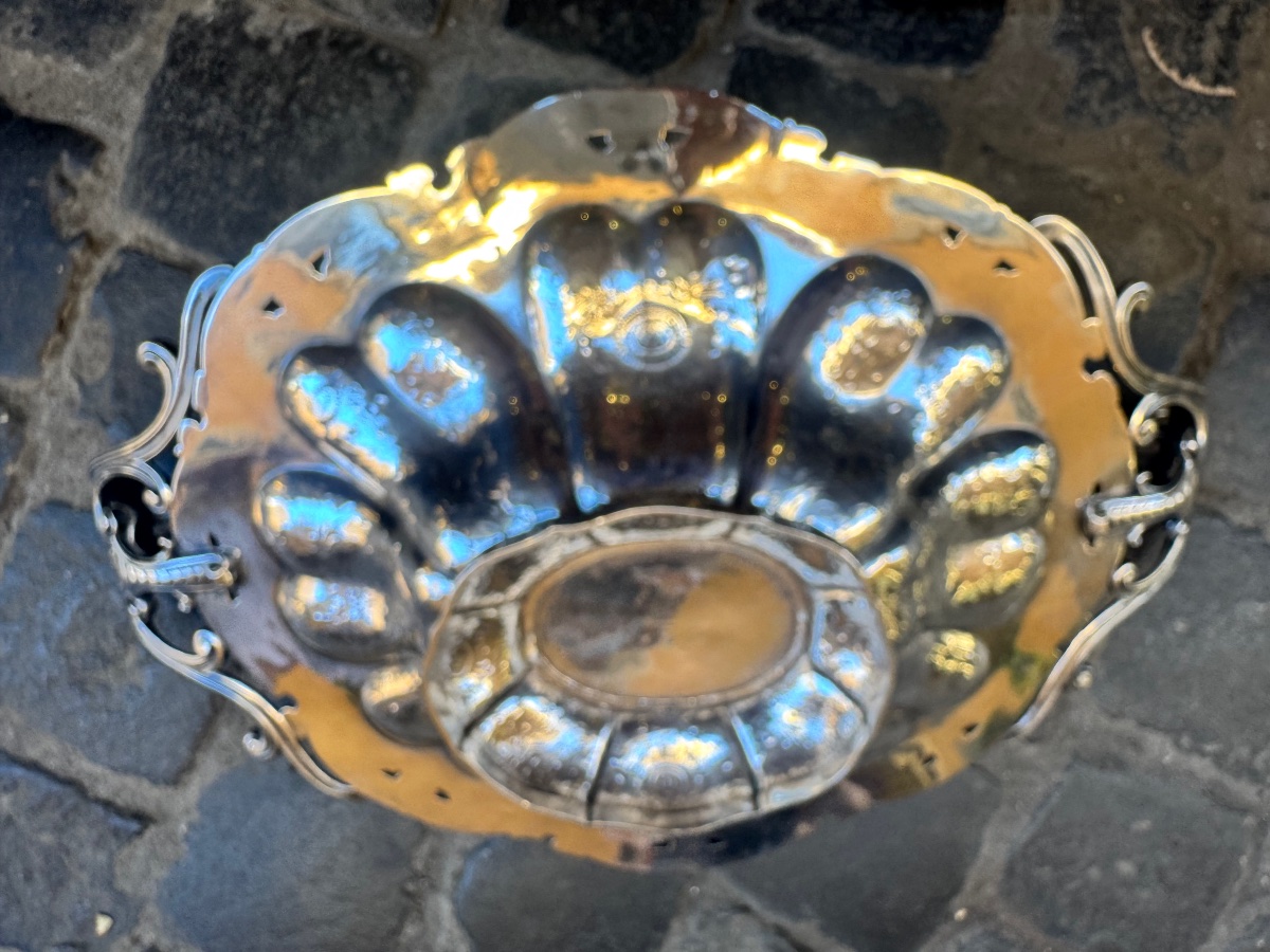 Antico centrotavola a forma di cesto cesellato e bulinato e sbalzato a mano in argento massicci-photo-6