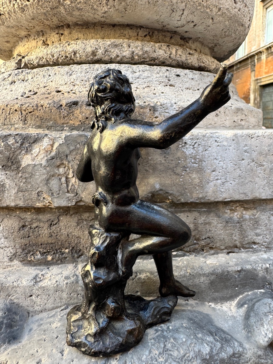 antico bronzo scultura raffigurante Satiro Musicante seduto su una roccia del sec XVI Roma con -photo-5