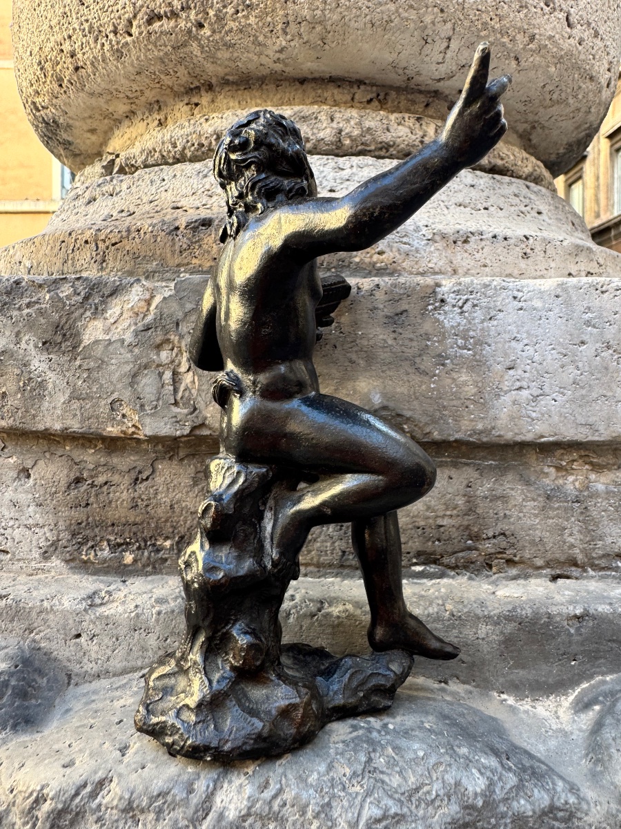 antico bronzo scultura raffigurante Satiro Musicante seduto su una roccia del sec XVI Roma con -photo-7