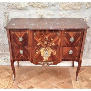 Transition 18th Century Sauteuse Chest Of Drawers