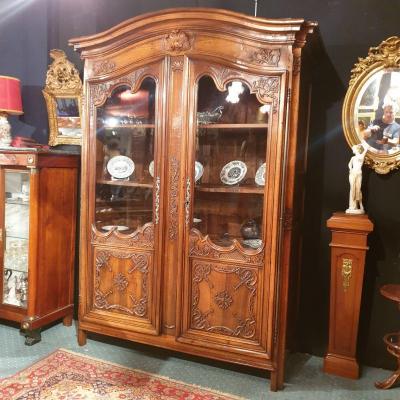 Vitrine de style " REGENCE " époque XIXème - Noyer Massif