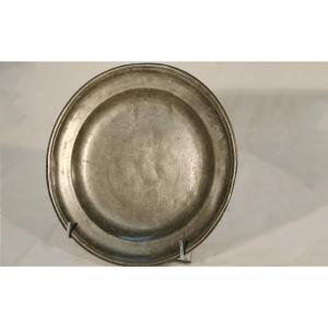 Eighteenth Pewter Plate, Abbeville, L.deraine, Acb Control