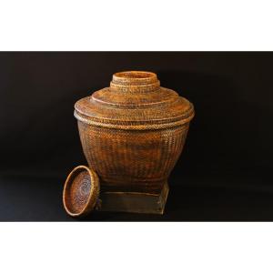 Large Covered Basket (60cm High)