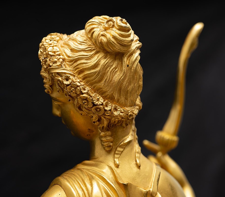 Orologio antico Impero Francese in bronzo dorato finemente cesellato. Periodo XIX secolo.-photo-2