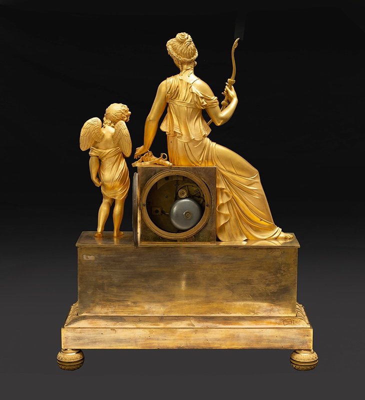Orologio antico Impero Francese in bronzo dorato finemente cesellato. Periodo XIX secolo.-photo-4