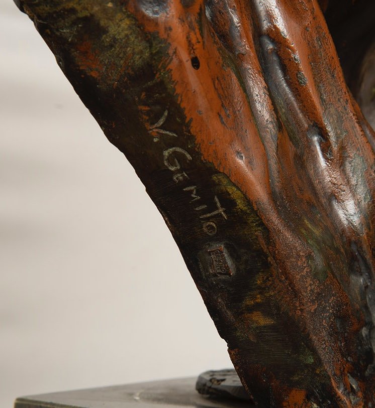 Scultura antica in bronzo brunito raffigurante testa di donna(NINA) firmata Gemito.-photo-1