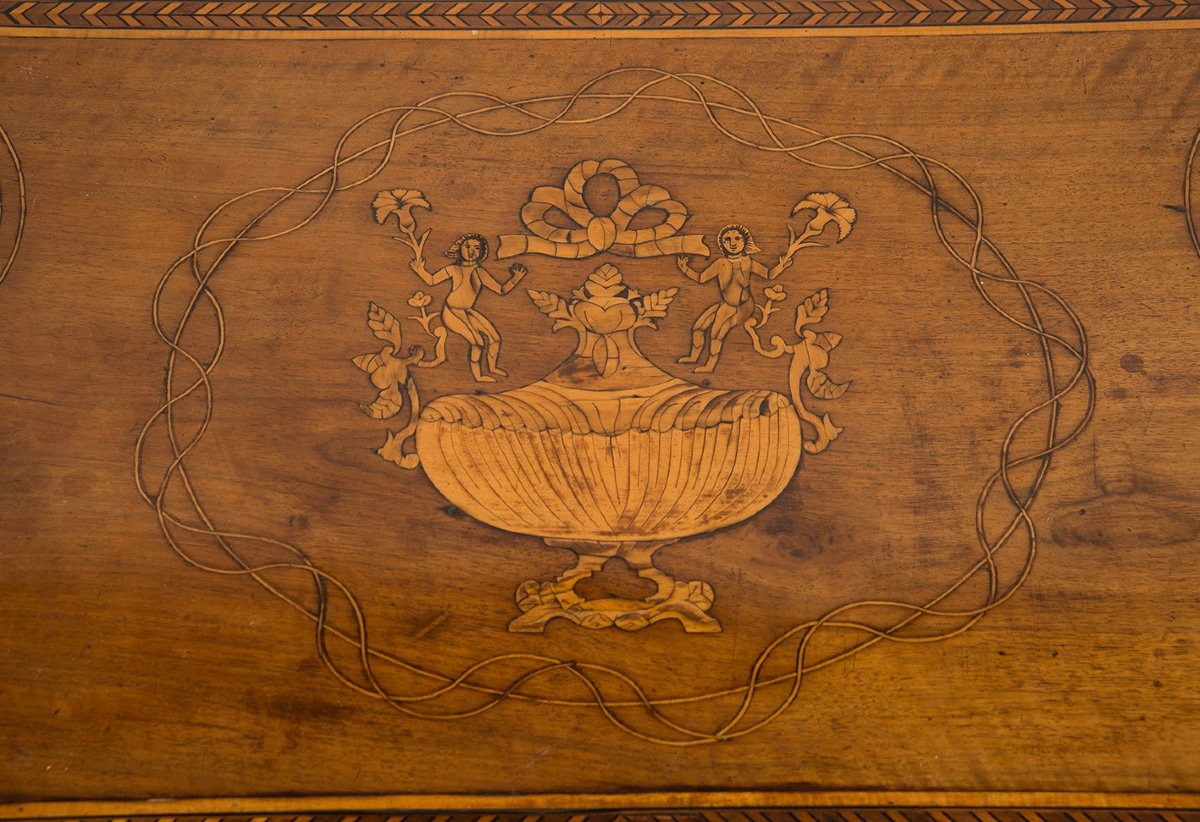 Scrivania antica Luigi XVI Lombarda in noce con innesti di intarsio in acero, ebano.-photo-3