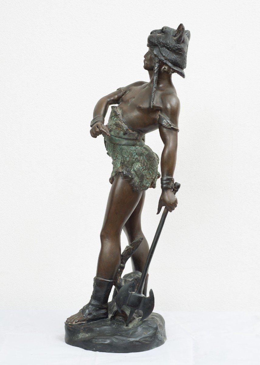Scultura antica in bronzo patinato raffigurante "Vercingetorige". Francia inizio XX secolo.-photo-4