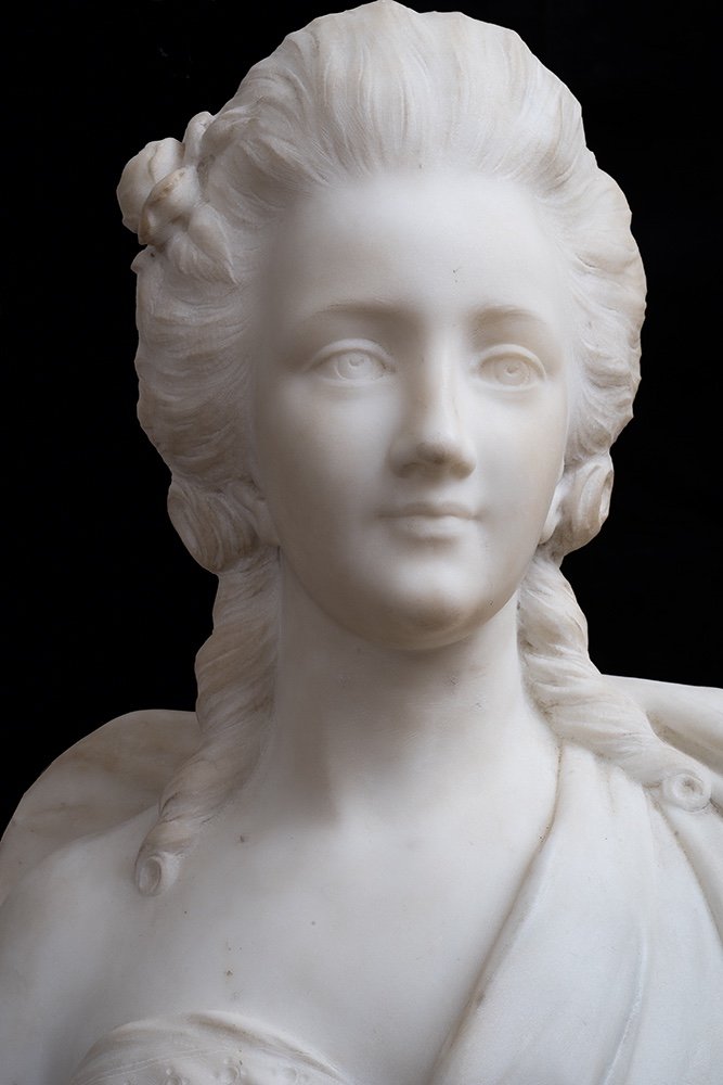 Scultura antica in marmo raffigurante Maria Antonietta. Francia fine XVIII secolo.-photo-2