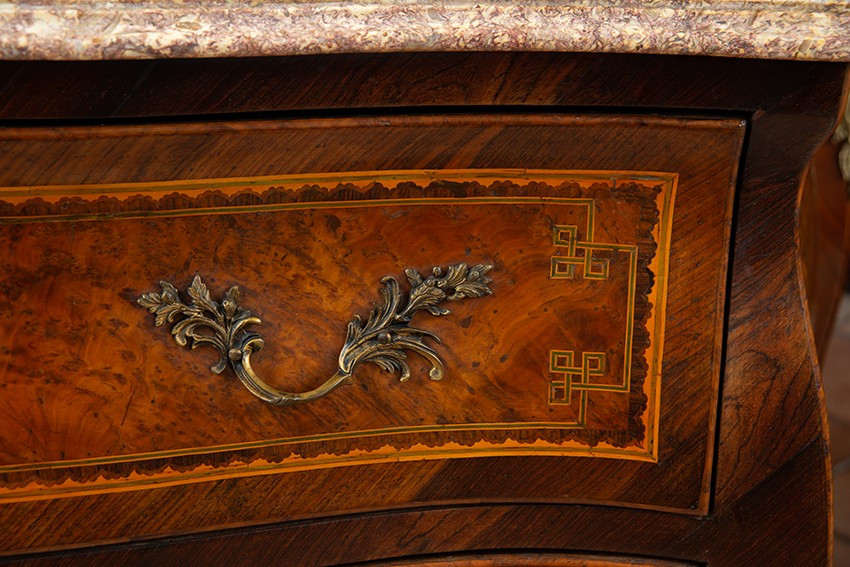 Cassettone antico Luigi XV Napoletano in legni esotici pregiati con piano in marmo 18secolo.-photo-4
