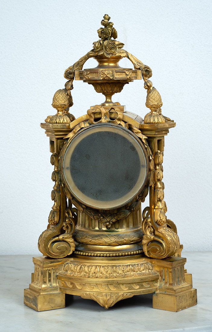 Orologio Napoleone III Francese in bronzo dorato finemente cesellato 19secolo.-photo-1