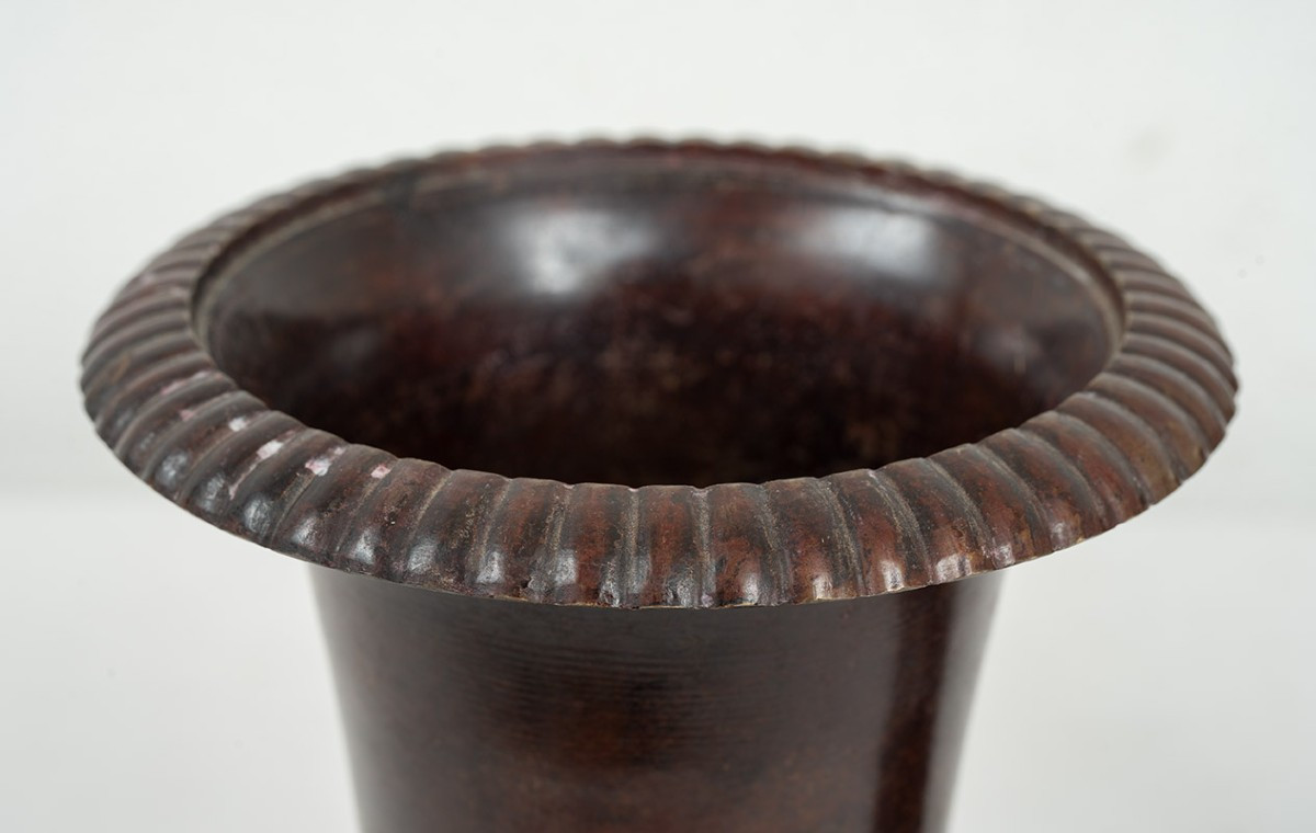 Coppia di vasetti in bronzo brunito di provenienza napoletana appartenente al XIX secolo.-photo-3