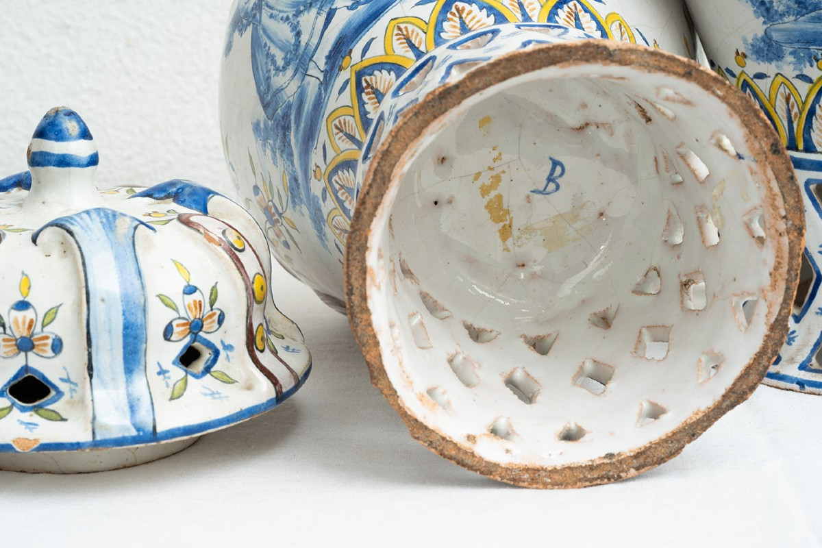 Coppia di vasi antichi in porcellana 18secolo.-photo-2