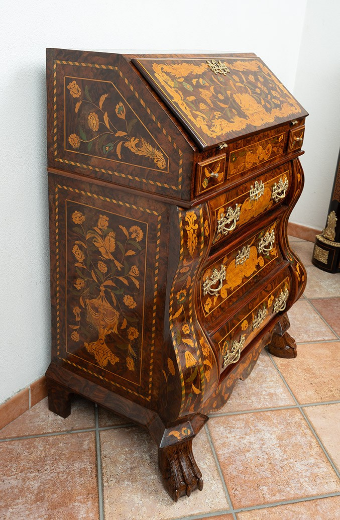 Ribalta antica olandese in legni esotici pregiati appartenente agli inizi del XIX secolo.-photo-2