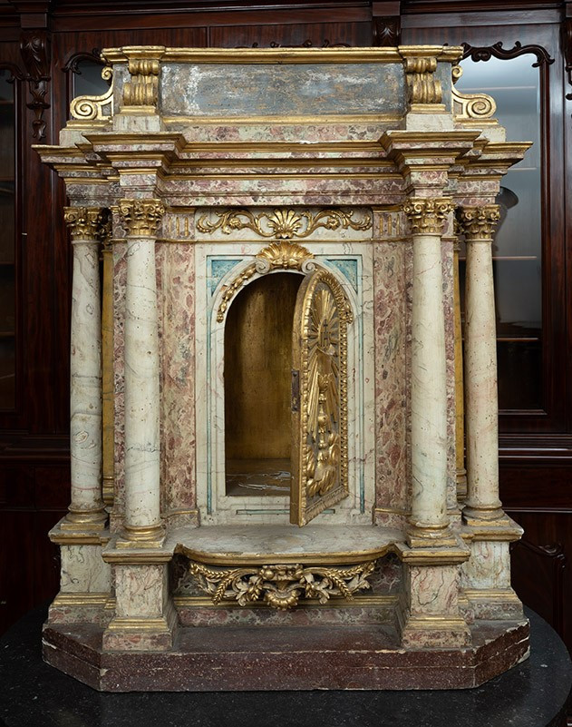 Tabernacolo antico in legno marmorizzato di provenienza romana XVII secolo.-photo-2