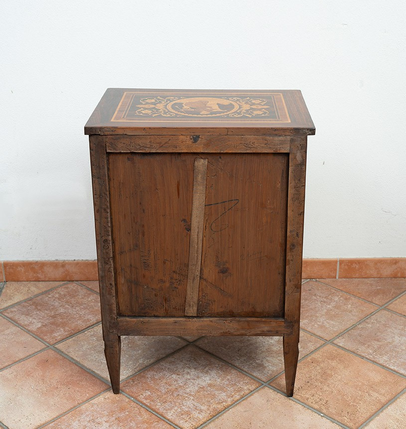 Comoncino antico Luigi XVI Lombardo in legni esotici pregiati 18secolo.-photo-2