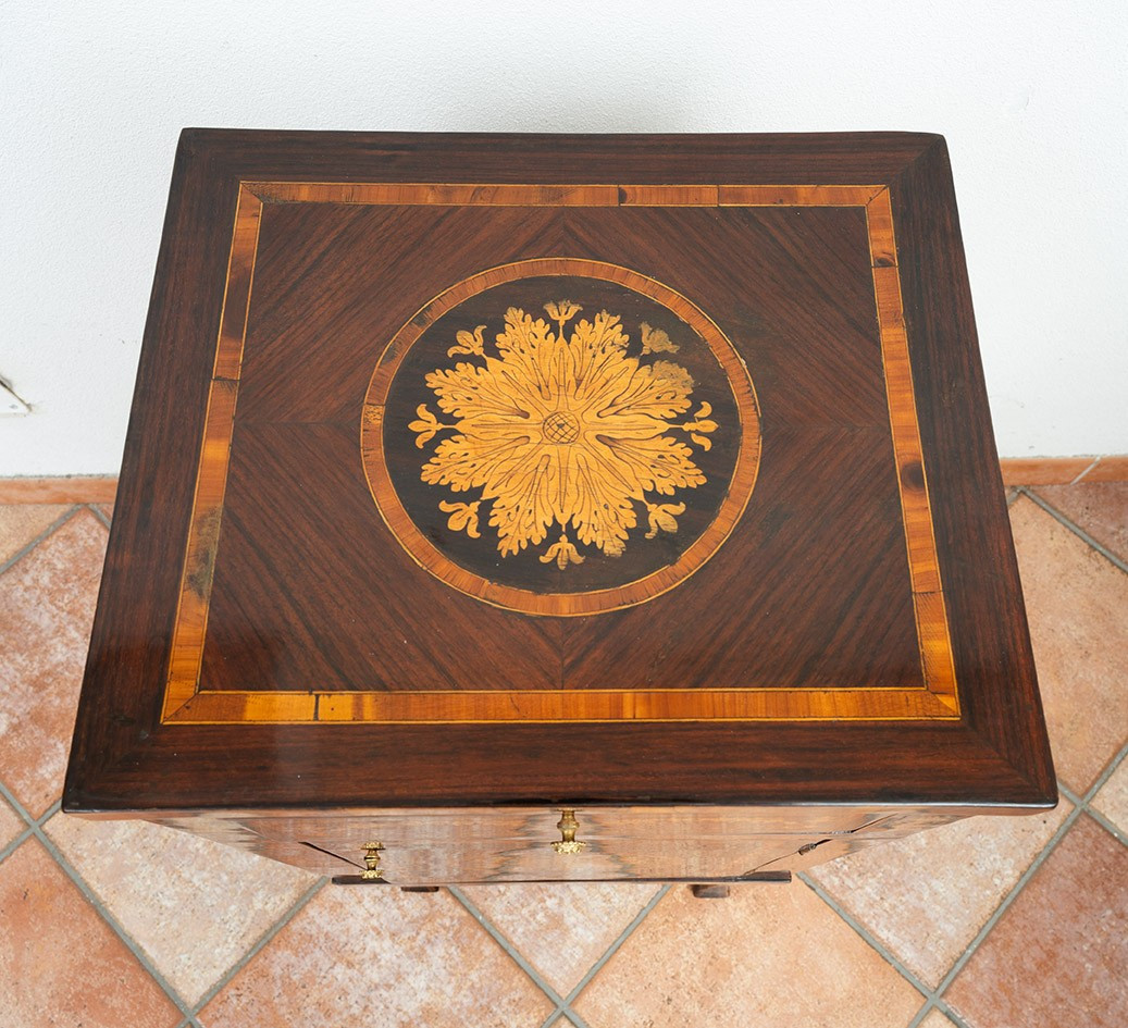 Comoncino antico Luigi XVI Lombardo in legni esotici pregiati 18secolo-photo-2