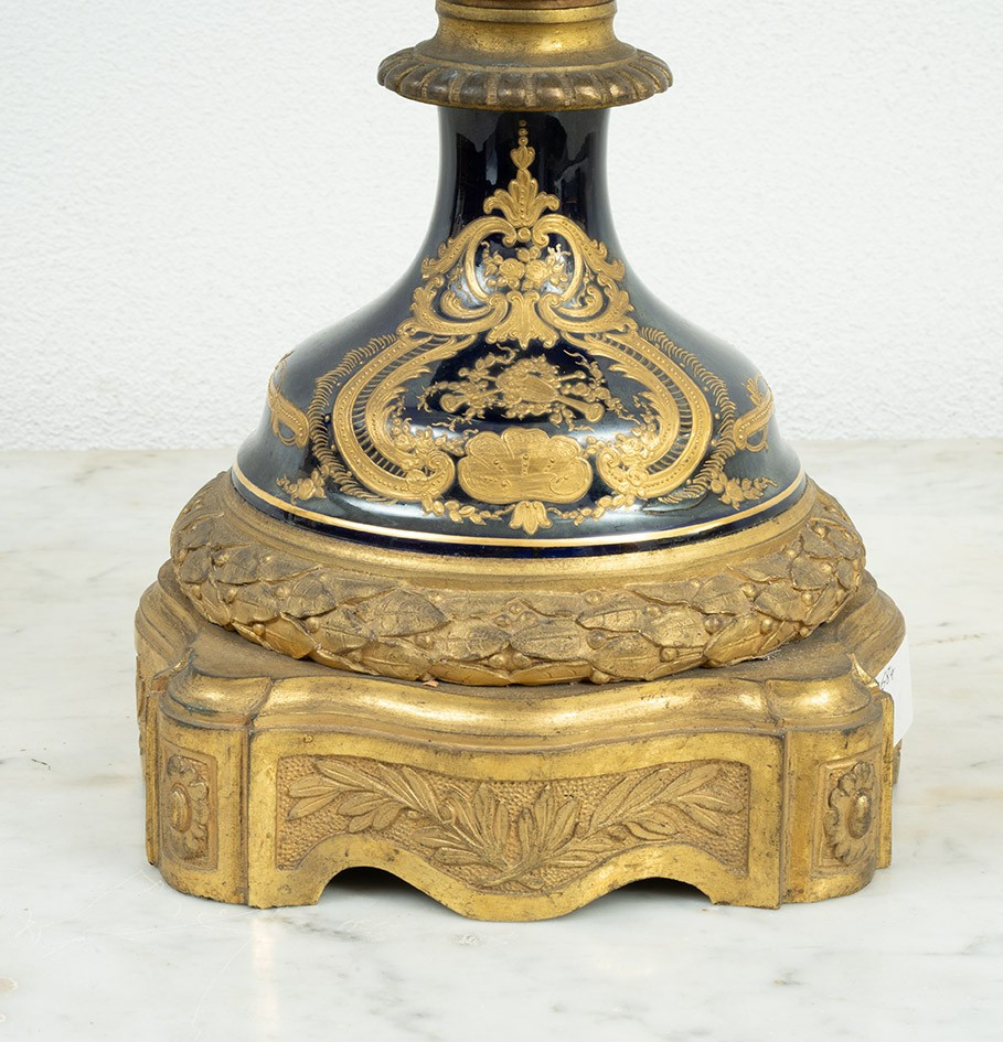 Vaso antico Napoleone III in porcellana policroma di Sevres 19secolo.-photo-1