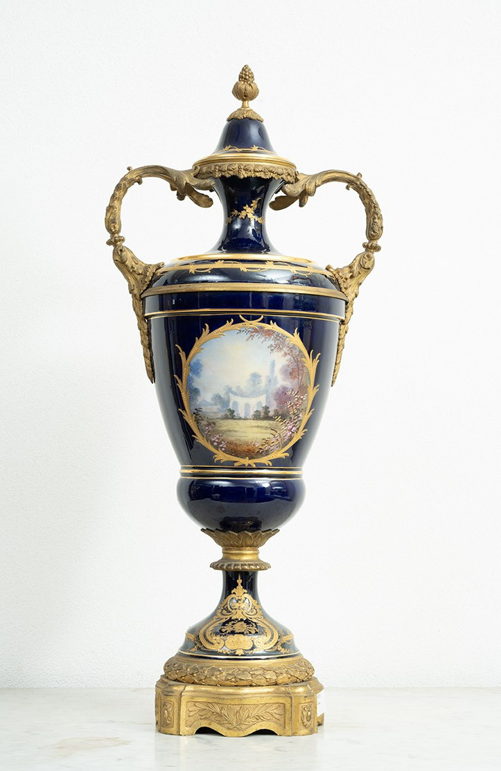 Vaso antico Napoleone III in porcellana policroma di Sevres 19secolo.-photo-4