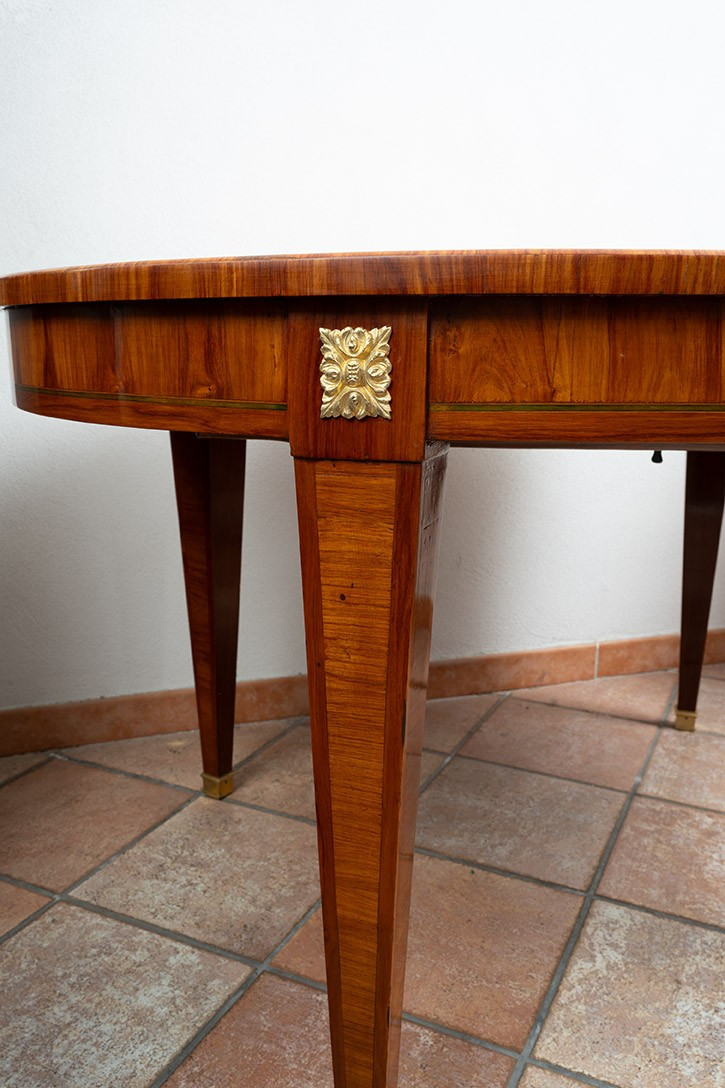 Tavolo ovale Napoleone III periodo 19secolo.-photo-1