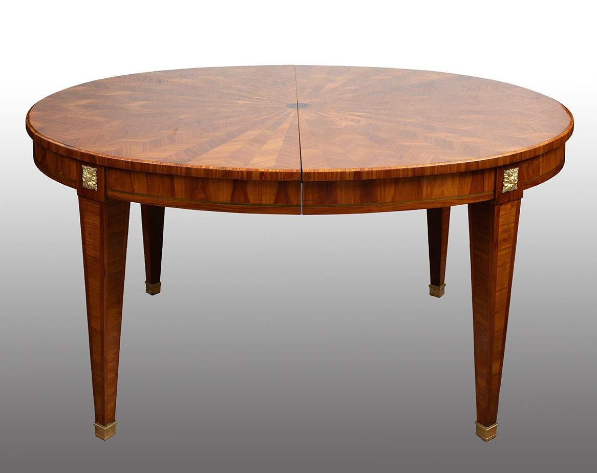 Tavolo ovale Napoleone III periodo 19secolo.
