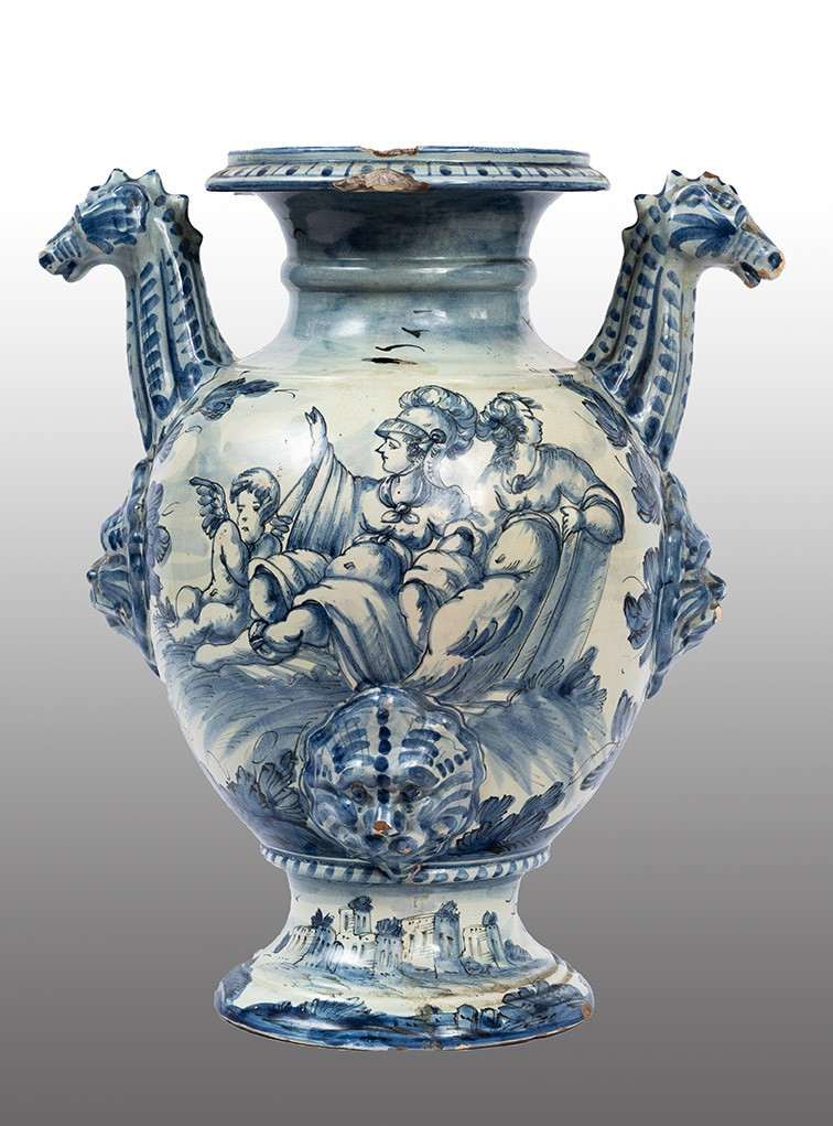 Vaso antico stagnone in maiolica smaltata appartenente al XVIII secolo