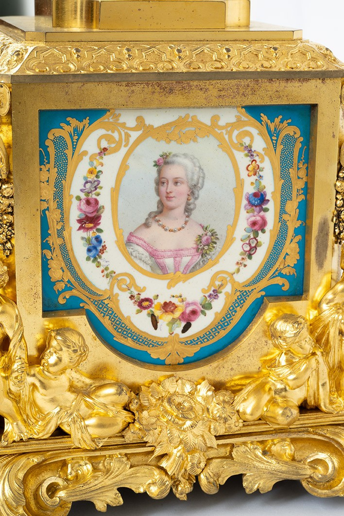 Orologio antico Napoleone III in bronzo dorato finemente cesellato e porcellana di Sevres-photo-2