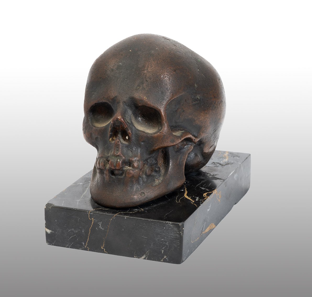 Scultura antica napoletana in bronzo patinato poggiante su base in marmo 19secolo