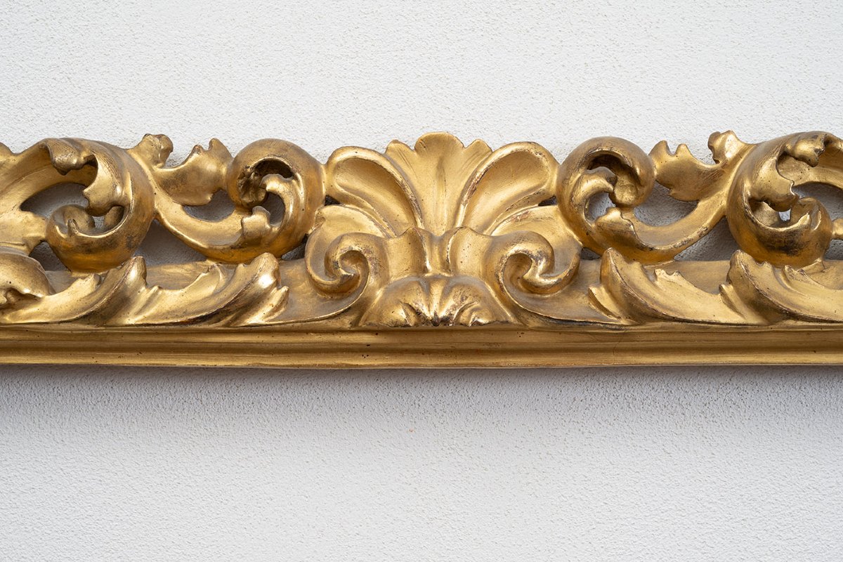 Cornice antica in legno dorato e intagliato di provenienza fiorentina 19secolo-photo-2