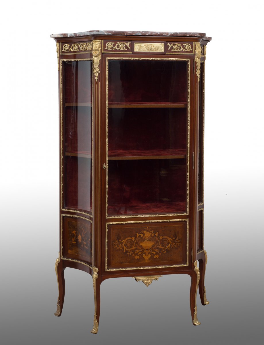 Vitrine Ancienne Française d'époque Napoléon III  d'époque 19siècle.