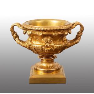 Coppa/centrotavola antica Napoleone III Francese in bronzo dorato XIX secolo.