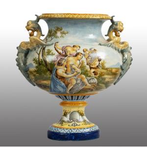 Painted Porcelain Cup, 19th Century Italy