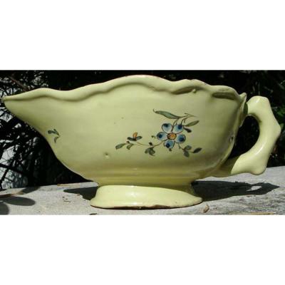 Nevers 18th (gravy Boat)