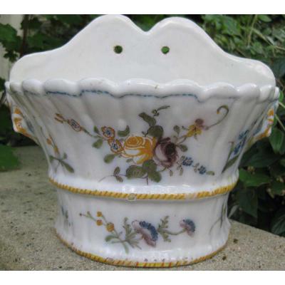 Montpellier ? Roanne ? 18th (bouquetière)