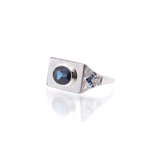 Second-hand Sapphire And Diamond Ring