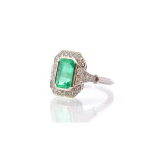 Vintage Emerald And Diamond Ring