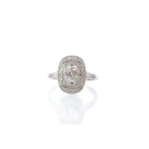 Art Deco Ring Set With Diamonds In Platinum