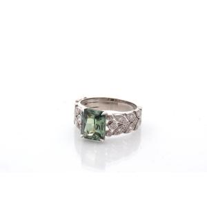 Vintage Green Sapphire Ring, 3.09 Carats