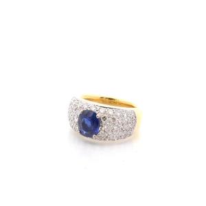 2.29cts Sapphire And Diamonds Ring