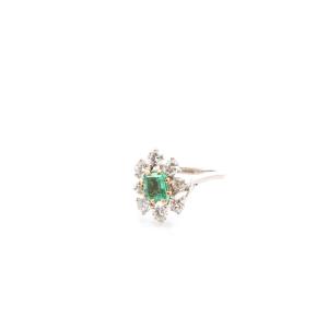Emerald And Diamond Ring In 18k Gold