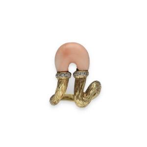 Angel Skin Coral Ring In 18k Gold